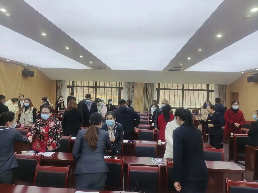 餐飲培訓(xùn)表格模板_培訓(xùn)餐飲標(biāo)準(zhǔn)_餐飲培訓(xùn)班價格表