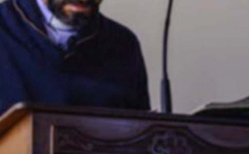 《展現自我風采，讓青春飛揚》演講稿