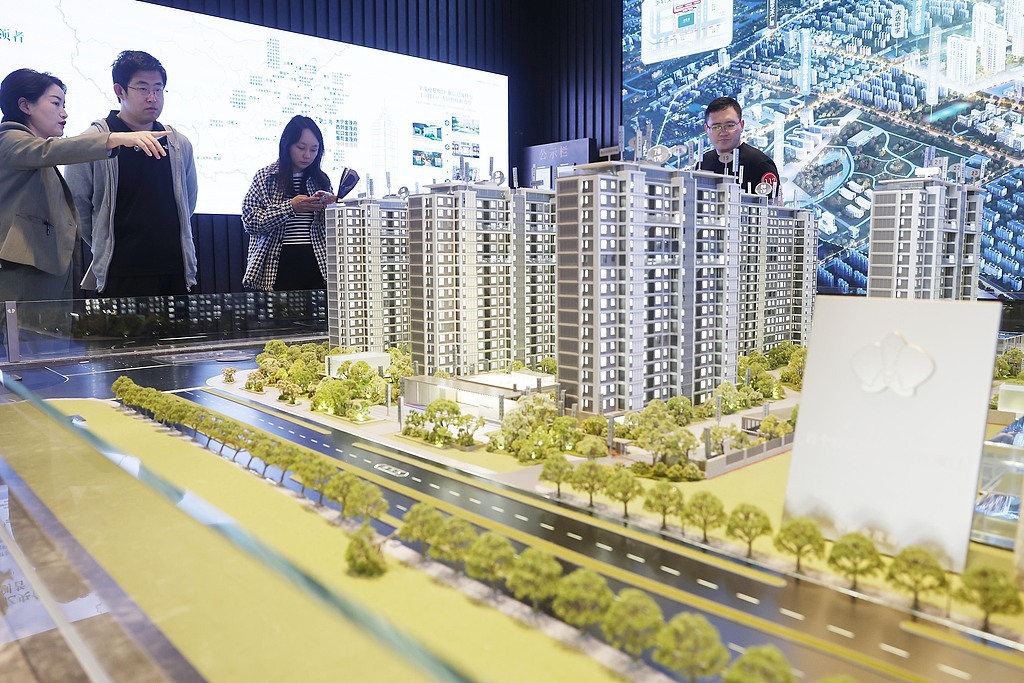 住房租賃條例施行_租房合同沒寫違約金違約了怎么辦_租房投訴舉報部門